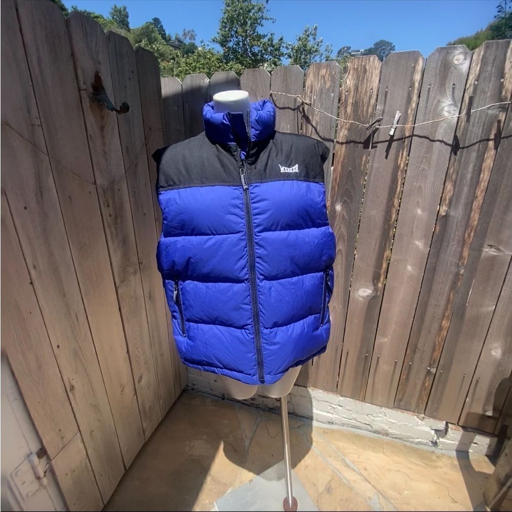 Marker blue puffer vest size XL